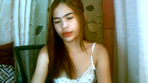 Snapshot of dahlia_123 chatting on 01/31/25, 04:27 Im Dahlia online show from 01/31/25, 04:27