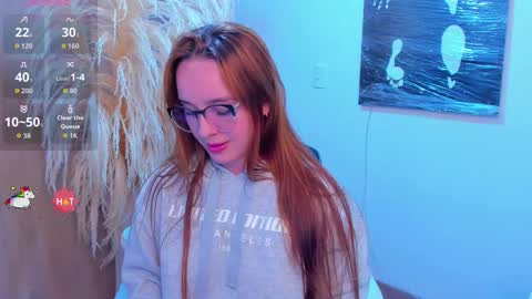 Snapshot of dahlia_rossi chatting on 03/12/26, 05:24 Dahlia online show from 03/12/26, 05:24