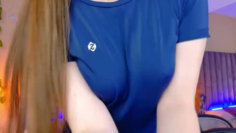 Dahlia online show from 05/02/26, 07:13