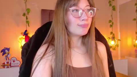 Snapshot of dahlia_rousse chatting on 06/25/26, 07:35 Dahlia online show from 06/25/26, 07:35