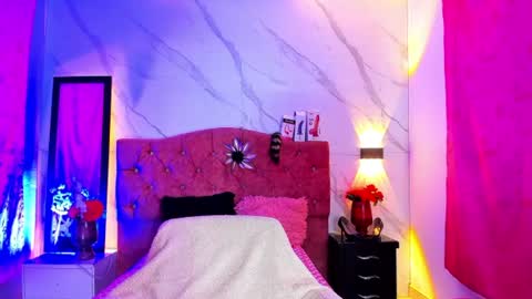 Snapshot of dahlyagoddess chatting on 06/13/26, 10:18 diosa dhaly online show from 06/13/26, 10:18