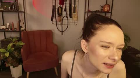 daily_glam online show from 10/23/25, 12:26