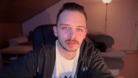 Daimon  online show from 02/07/25, 01:15