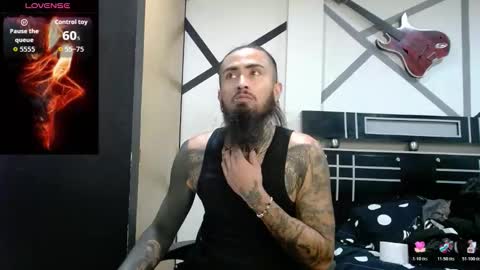 Snapshot of daimon_rock01 chatting on 02/18/26, 04:41 felipe online show from 02/18/26, 04:41