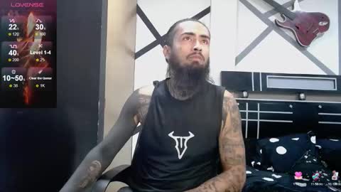 Snapshot of daimon_rock01 chatting on 02/26/26, 03:27 felipe online show from 02/26/26, 03:27