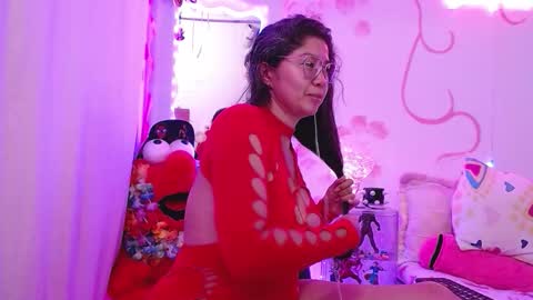 Snapshot of daina_flower chatting on 03/08/26, 04:49 DAINA online show from 03/08/26, 04:49