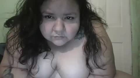 Snapshot of daisnconfusion_ chatting on 01/04/25, 12:16 daisnconfusion_ online show from 01/04/25, 12:16