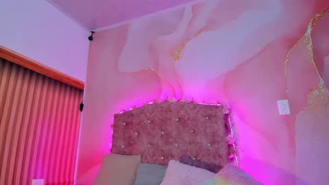 Snapshot of daisy__rose chatting on 03/06/25, 06:08 Dai online show from 03/06/25, 06:08