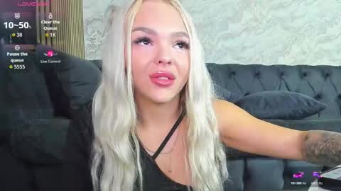 DaIsy Abby online show from 10/12/25, 06:07