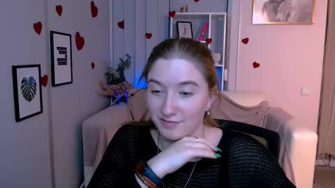 Snapshot of daisy_candy chatting on 03/03/25, 03:30 Little Di online show from 03/03/25, 03:30