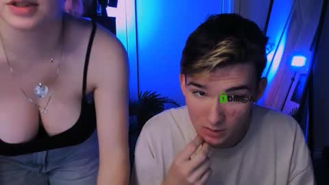 Little Di online show from 12/20/25, 11:34