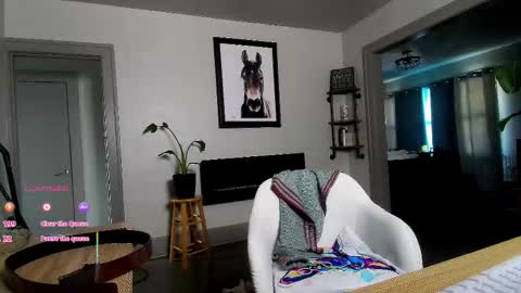 Snapshot of daisy_dove chatting on 02/24/26, 03:54 Daisy online show from 02/24/26, 03:54