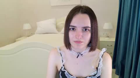 Snapshot of daisy_heart chatting on 06/17/26, 04:04 Daisy online show from 06/17/26, 04:04