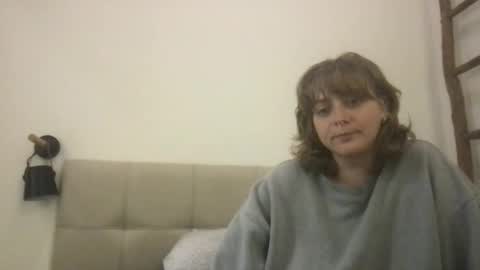 Snapshot of daisy_lately chatting on 11/04/25, 02:49 daisy_lately online show from 11/04/25, 02:49