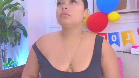Daisy Price online show from 06/25/26, 10:42