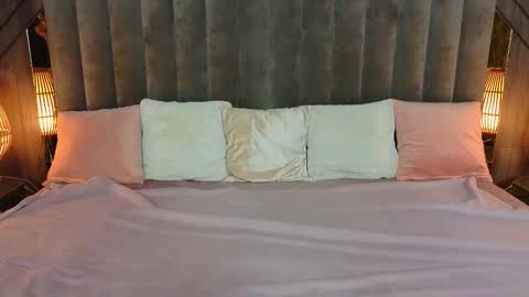 daisydelight_ online show from 09/12/25, 08:20