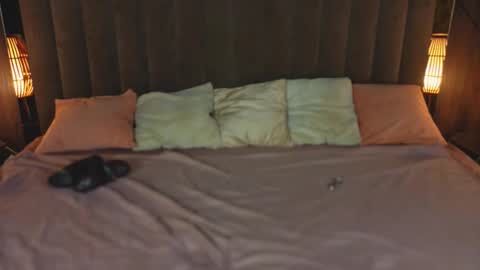 daisydelight_ online show from 10/21/25, 10:32