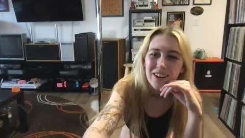 daisymynx online show from 05/13/26, 02:09