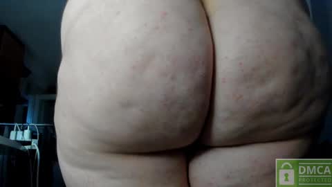 Snapshot of daisywalker chatting on 11/20/25, 06:13 Margaret online show from 11/20/25, 06:13