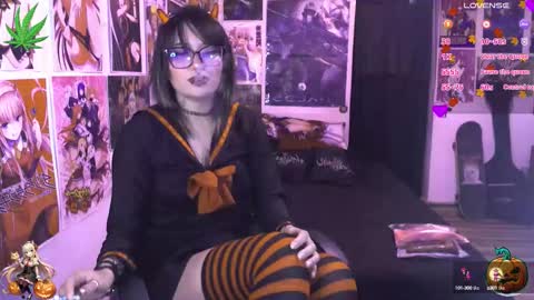 Snapshot of dakapsy420_ chatting on 10/17/25, 10:34 Dakapsy online show from 10/17/25, 10:34