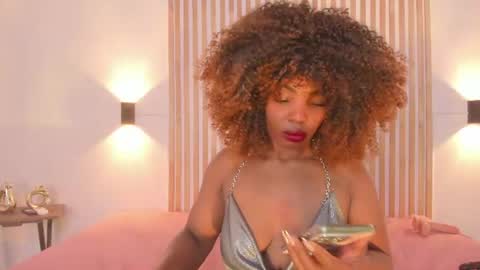 Snapshot of dakhota__35 chatting on 06/23/26, 12:03 Dakhota online show from 06/23/26, 12:03