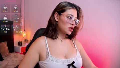 Snapshot of dakhota_rouge chatting on 01/11/26, 04:17 Dakhota online show from 01/11/26, 04:17