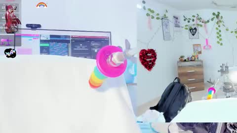 daki_ume_ online show from 11/25/25, 02:44