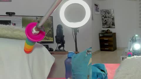 daki_ume_ online show from 05/27/26, 02:41