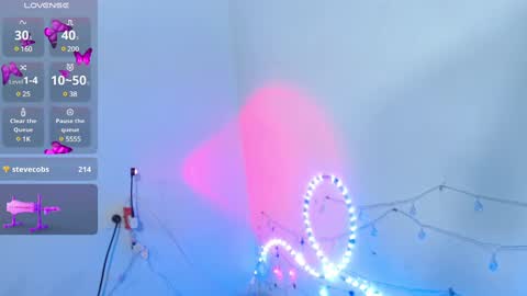 Snapshot of dakkotta_curvy chatting on 01/18/25, 05:10 VALENTINA  online show from 01/18/25, 05:10