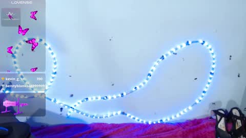 Snapshot of dakkotta_curvy chatting on 02/28/25, 08:20 VALENTINA  online show from 02/28/25, 08:20