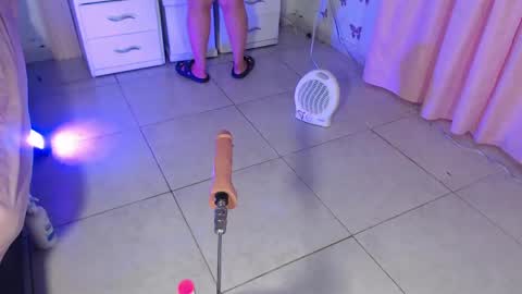 VALENTINA  online show from 05/26/26, 07:37