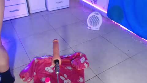 VALENTINA  online show from 06/16/26, 04:37