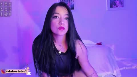 Snapshot of dakostelee1_ chatting on 09/18/25, 10:23 dakostelee1_ online show from 09/18/25, 10:23