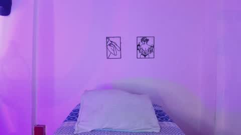 Snapshot of dakostelee1_ chatting on 02/28/26, 01:01 dakostelee1_ online show from 02/28/26, 01:01