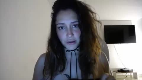 IG  dakotasofiaa online show from 05/14/26, 12:17