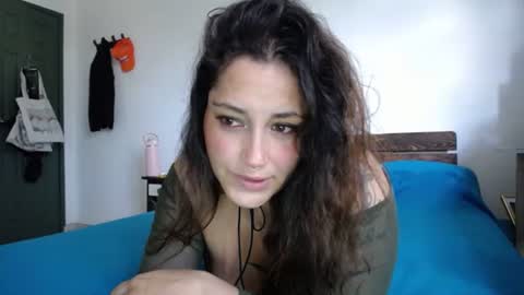 IG  dakotasofiaa online show from 06/23/26, 10:19