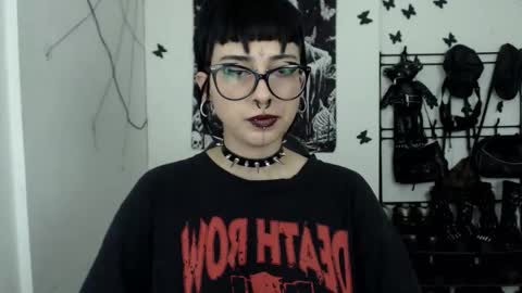 dakota online show from 10/28/25, 03:54