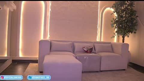 Snapshot of dakota_leex chatting on 05/14/26, 01:34 dako online show from 05/14/26, 01:34