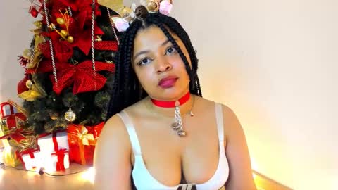 dakota_mars online show from 12/18/25, 11:44