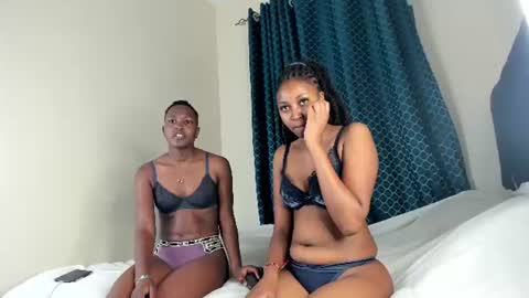 dakota_pariss online show from 06/14/26, 03:08