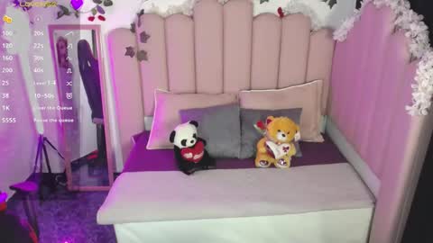 Caroliina online show from 04/29/26, 09:32