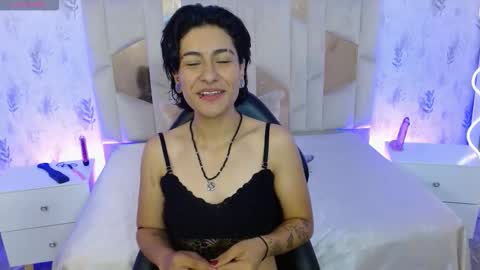 Snapshot of dakota_tay1 chatting on 09/20/25, 12:06 Dakota online show from 09/20/25, 12:06