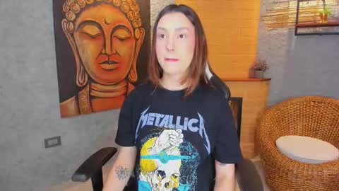 Dakota  online show from 11/07/25, 11:10