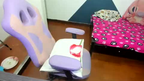 daleska_delicious1 online show from 11/12/25, 10:41