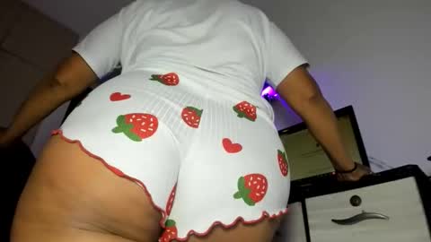 daleska_delicious1 online show from 12/04/25, 10:40