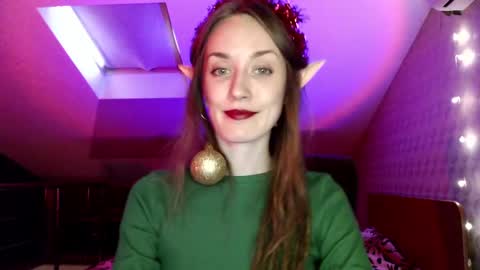 Dalia  online show from 12/22/24, 10:28