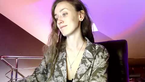 Dalia  online show from 01/10/25, 10:06