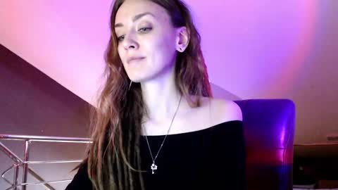 Dalia  online show from 01/30/25, 09:15