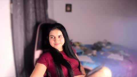 Dalia April online show from 06/17/26, 04:04