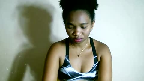 daliabella online show from 11/12/25, 07:09